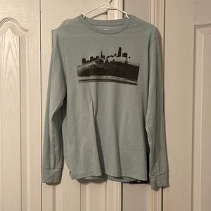 Old Navy soft wash skyline T-shirt